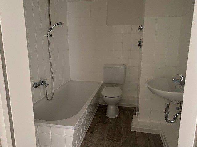 Etagenwohnung Brunsbüttel Brunsbüttel-Süd - 3 Zimmer, 69 m&sup2;, 501&euro; | Angebot:24631998