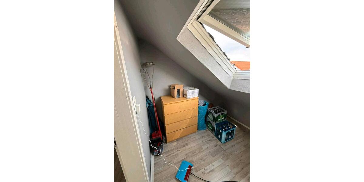 Dachgeschoßwohnung Walldorf - 3 Zimmer, 56 m&sup2;, 800&euro; | Angebot:26604019