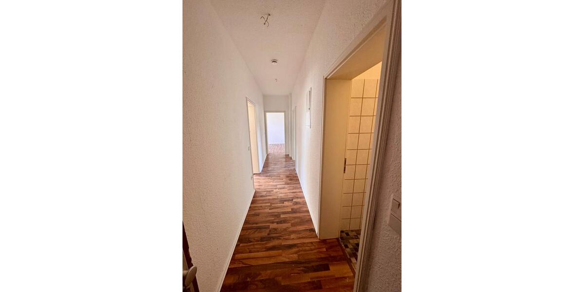Erdgeschoßwohnung Gelsenkirchen Erle - 4 Zimmer, 98 m&sup2;, 750&euro; | Angebot:24847203