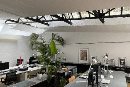 Arbeitsplätze in hellem Atelierraum zu vermieten Haidhausen - All-in-Miete zimmer