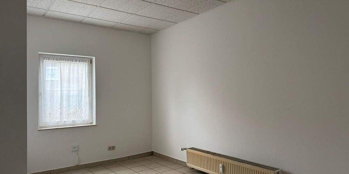 Gewerbeobjekt Eggesin - 2 Zimmer, 408&euro; | Angebot:24674015