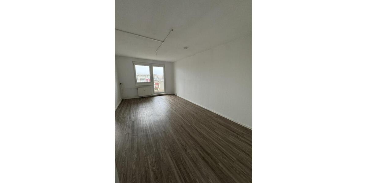 Etagenwohnung Magdeburg Alt Olvenstedt - 4 Zimmer, 90 m&sup2;, 529&euro; | Angebot:26383654