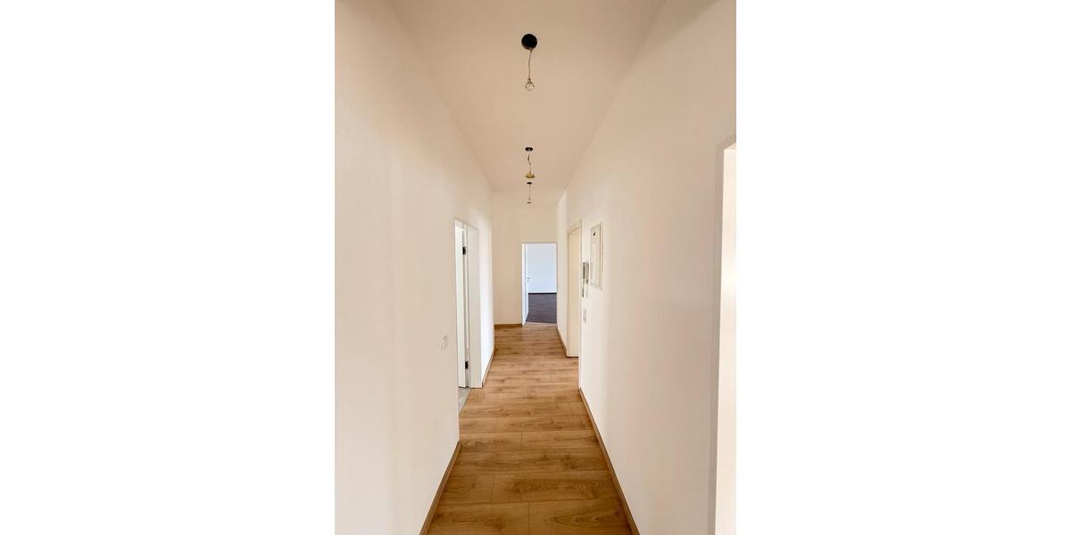 Etagenwohnung Ansbach - 5 Zimmer, 159 m&sup2;, 1.500&euro; | Angebot:25986577