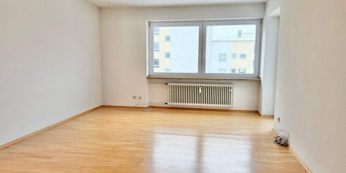 Etagenwohnung Regensburg Westenviertel - 2 Zimmer, 67 m&sup2;, 760&euro; | Angebot:24649128