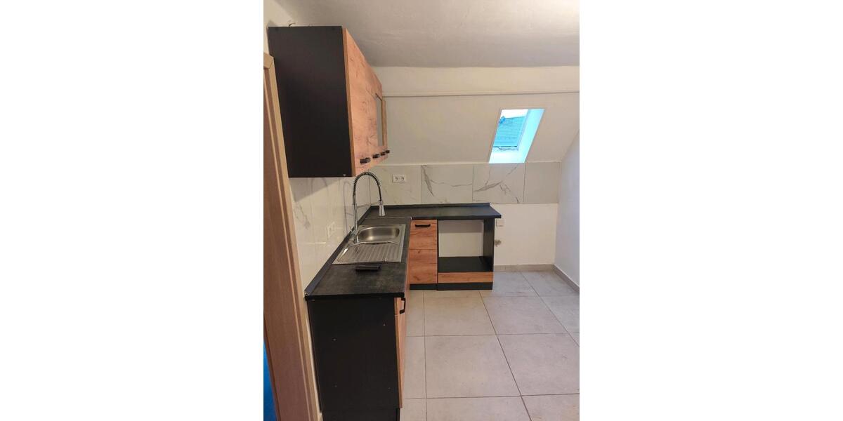 Dachgeschoßwohnung Altenkunstadt - 3 Zimmer, 55 m&sup2;, 650&euro; | Angebot:24864262