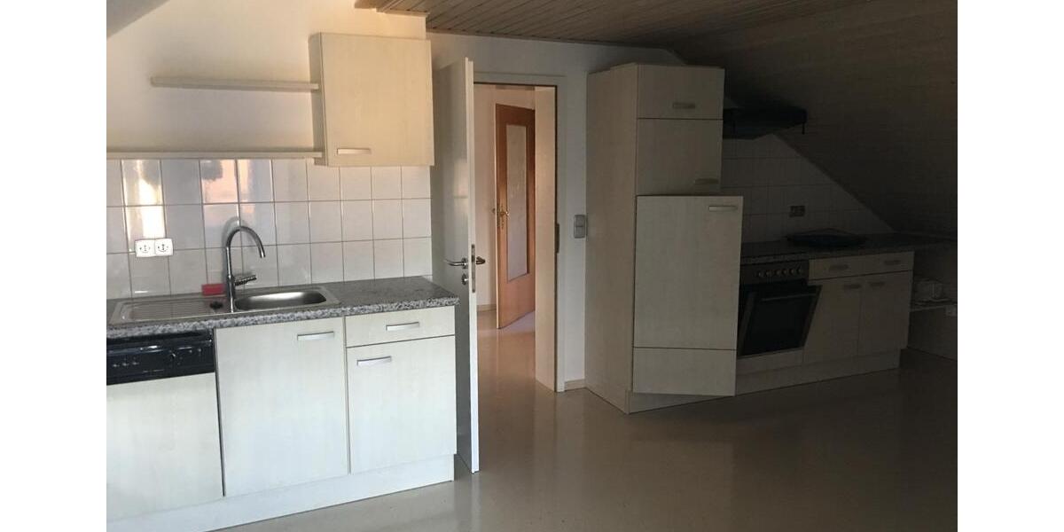 Dachgeschoßwohnung Künzell - 2 Zimmer, 50 m&sup2;, 590&euro; | Angebot:25942723