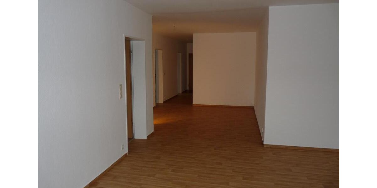 Etagenwohnung Bad Fallingbostel - 4 Zimmer, 100 m&sup2;, 860&euro; | Angebot:25137143