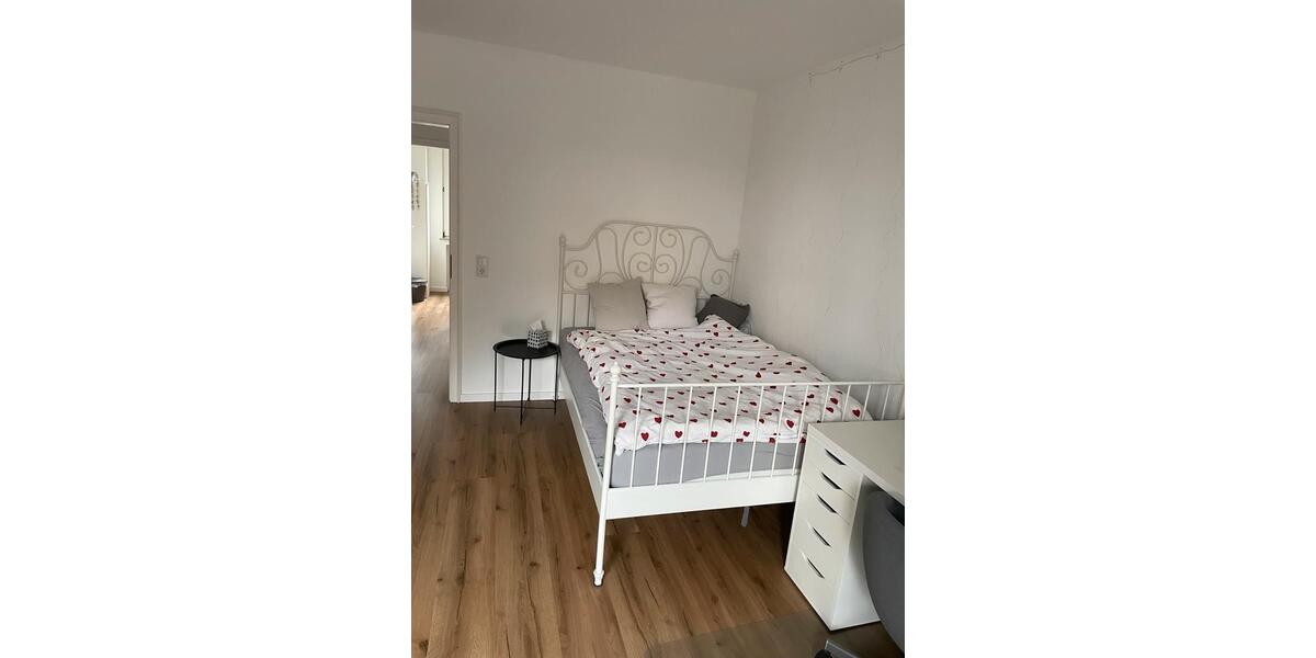 Etagenwohnung Bochum Bochum-Südwest - 1 Zimmer, 35 m&sup2;, 495&euro; | Angebot:25944966
