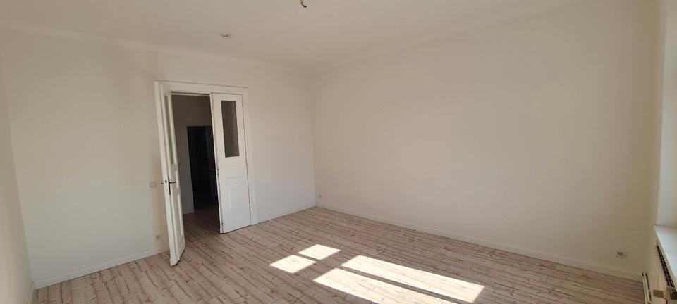 Etagenwohnung Fürstenwalde (Spree) - 3 Zimmer, 100 m&sup2;, 1.000&euro; | Angebot:26645245