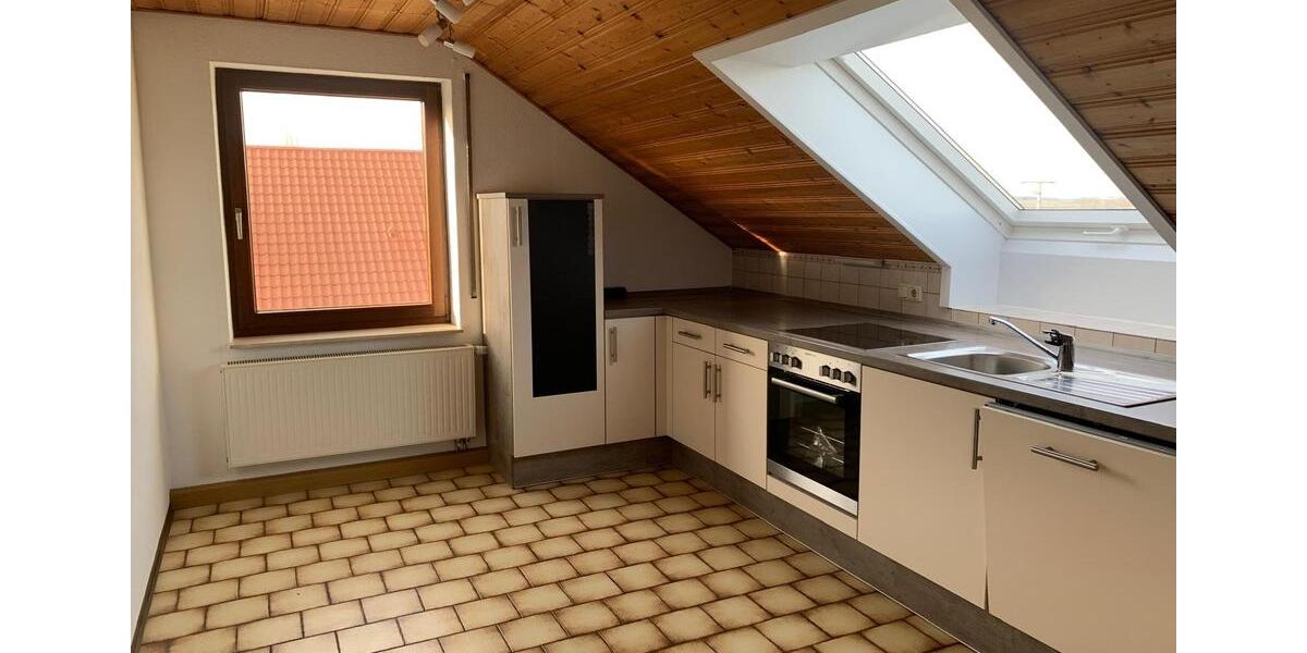 Dachgeschoßwohnung Nördlingen - 3 Zimmer, 74 m&sup2;, 740&euro; | Angebot:23760710
