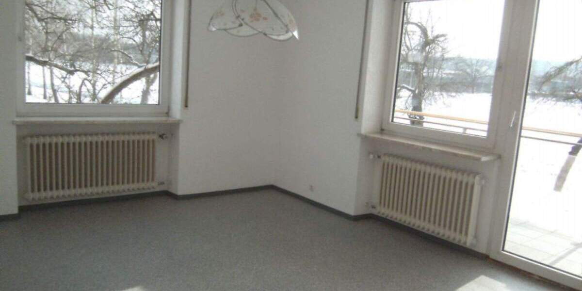 Mehrfamilienhaus, Wohnhaus Sulzbach-Rosenberg Unterschwaig - 8 Zimmer, 250 m&sup2;, 2.060&euro; | Angebot:25665485