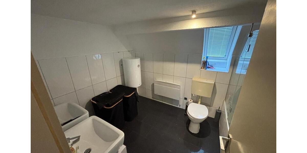 Dachgeschoßwohnung Birkenfeld - 1 Zimmer, 45 m&sup2;, 470&euro; | Angebot:25646144