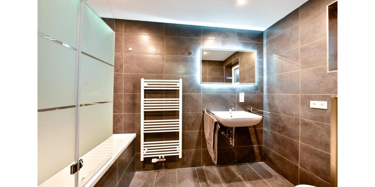 Etagenwohnung Lehrte - 5 Zimmer, 135 m&sup2;, 1.099&euro; | Angebot:25961091