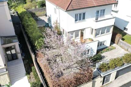 Haus zum Mieten in Stuttgart 3.900 € 230 m² 7 zimmer