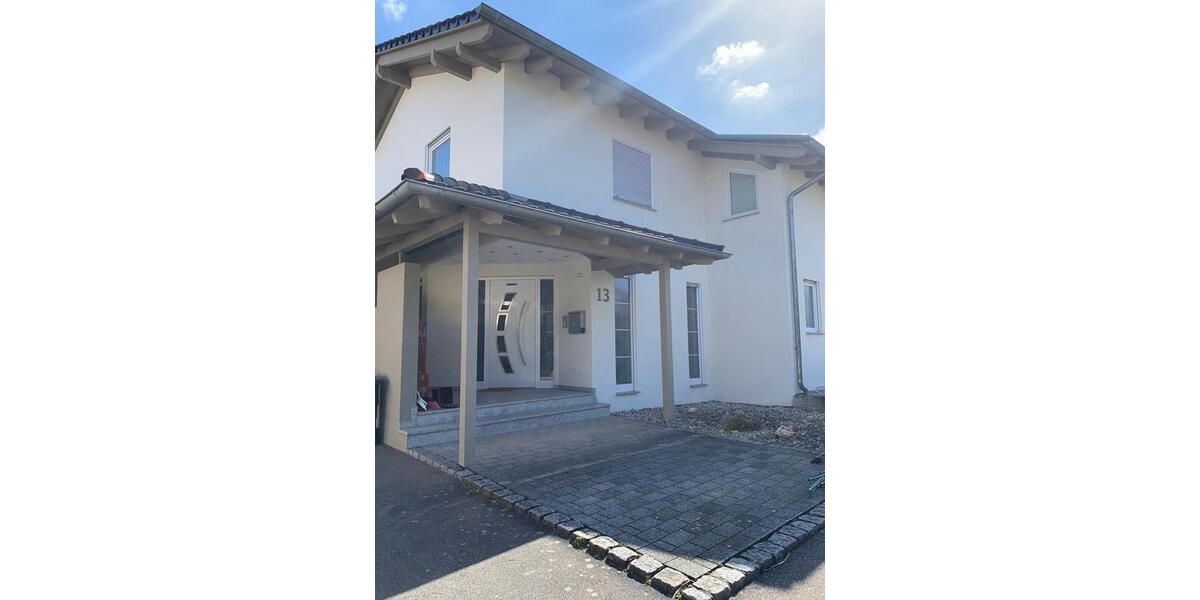 Einfamilienhaus Untereisesheim - 5 Zimmer, 185 m&sup2;, 2.200&euro; | Angebot:26034018