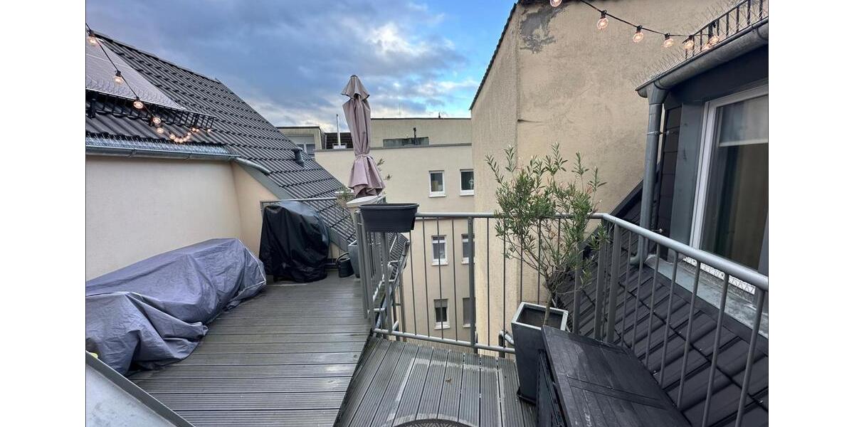 Etagenwohnung Aschaffenburg Österreicher Kolonie - 4 Zimmer, 140 m&sup2;, 1.750&euro; | Angebot:25440810