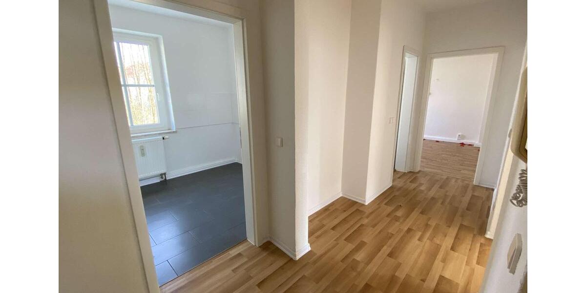 Etagenwohnung Forst (Lausitz) - 3 Zimmer, 66 m&sup2;, 323&euro; | Angebot:26252014