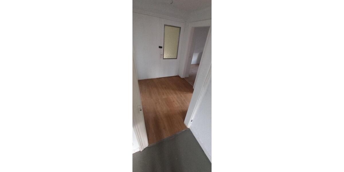 Dachgeschoßwohnung Neu-Isenburg Isenburg - 3.5 Zimmer, 60 m&sup2;, 800&euro; | Angebot:25293332