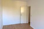 Etagenwohnung Solingen Wald - 4 Zimmer, 99 m&sup2;, 674&euro; | Angebot:26560269