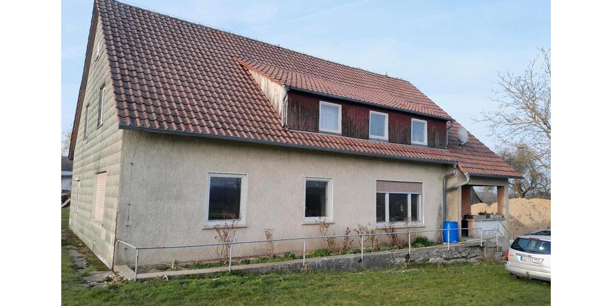 Einfamilienhaus Künzelsau - 8 Zimmer, 160 m&sup2;, 1.300&euro; | Angebot:25414810