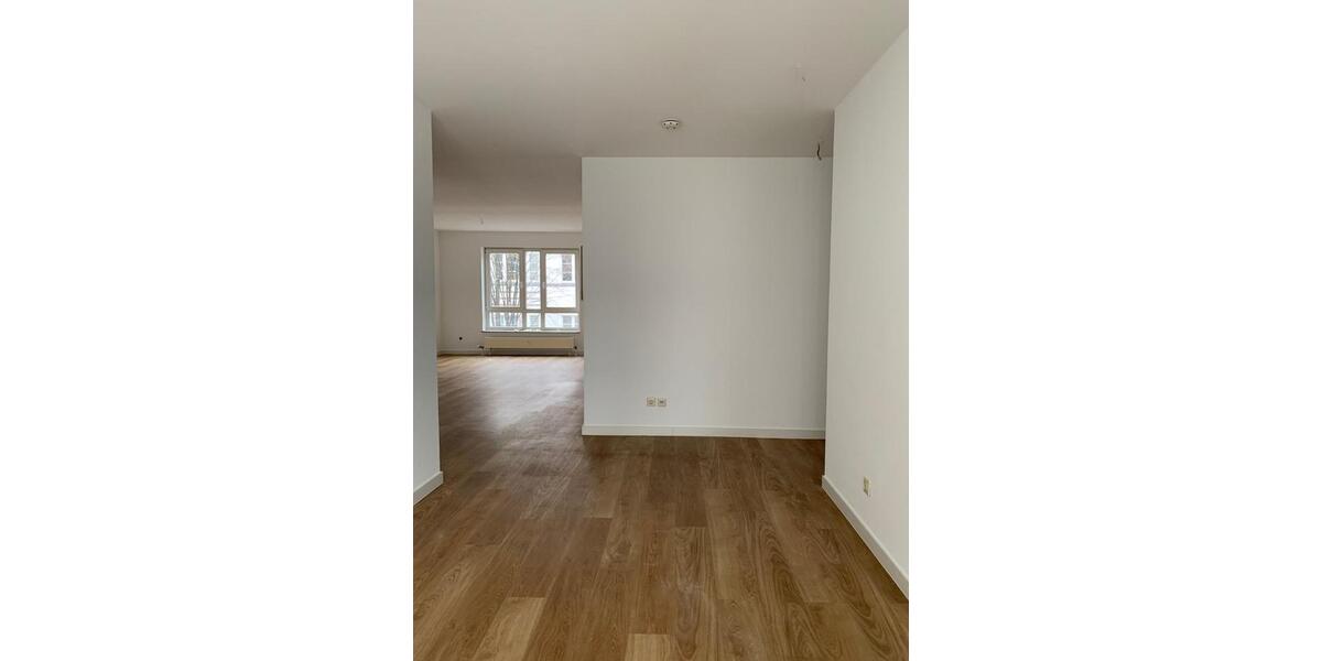 Etagenwohnung Erfurt Johannesplatz - 2 Zimmer, 69 m&sup2;, 656&euro; | Angebot:25802042