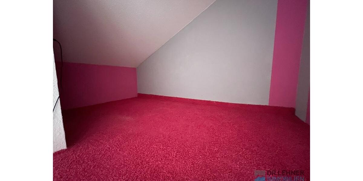 Dachgeschoßwohnung Wittenberge - 2 Zimmer, 83 m&sup2;, 675&euro; | Angebot:23121822