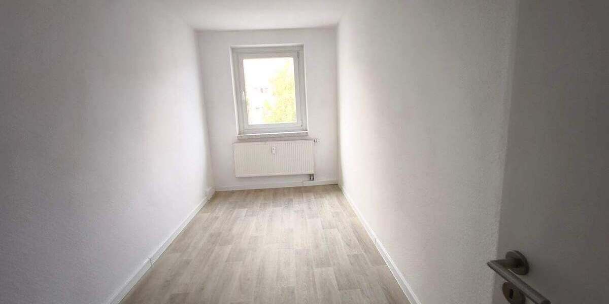 Etagenwohnung Sangerhausen Oberröblingen - 4 Zimmer, 72 m&sup2;, 447&euro; | Angebot:24725555