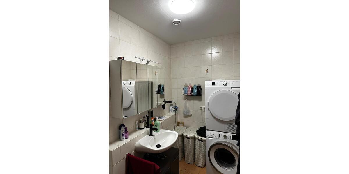 Erdgeschoßwohnung Hollfeld - 2 Zimmer, 97 m&sup2;, 650&euro; | Angebot:24524281