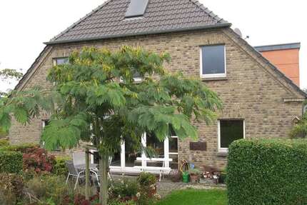 Haus zum Mieten in Kalkar 1.350 € 146 m² 4 zimmer