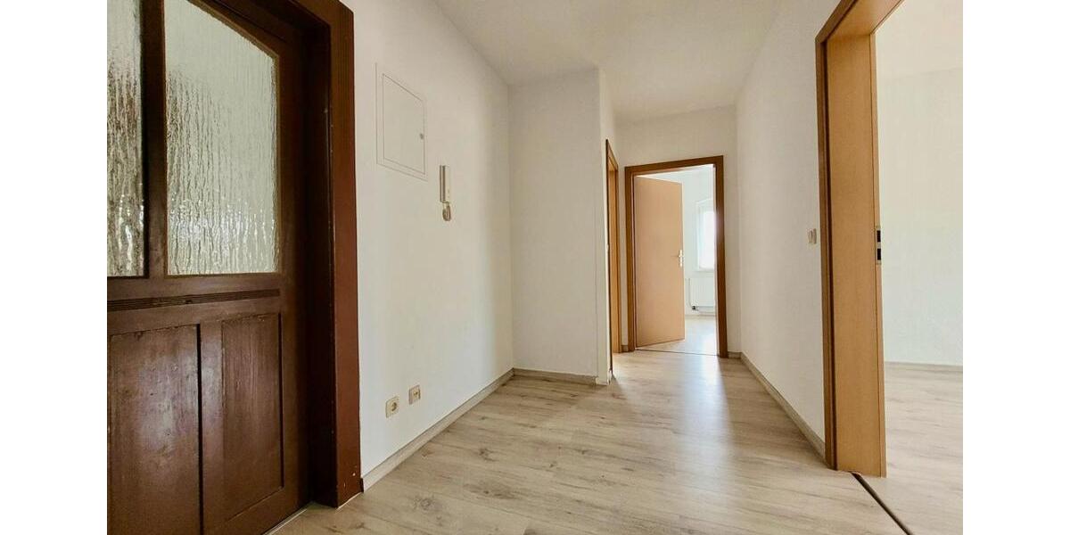 Etagenwohnung Döbeln - 2 Zimmer, 56 m&sup2;, 300&euro; | Angebot:26718706
