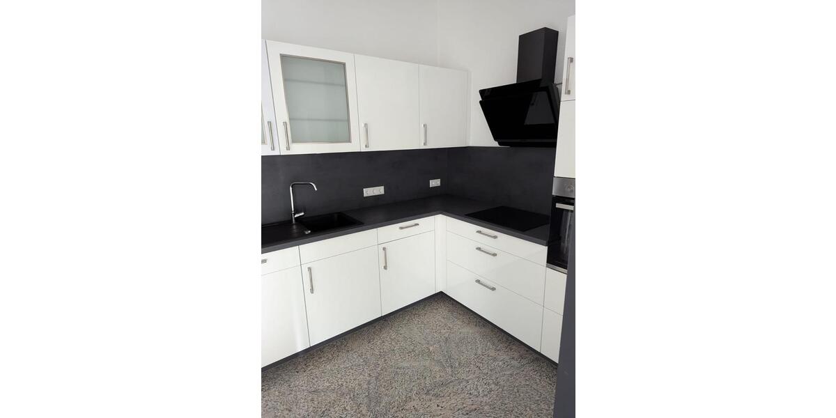 große Büroetage im Gewerbegebiet Henrichshütte zimmer