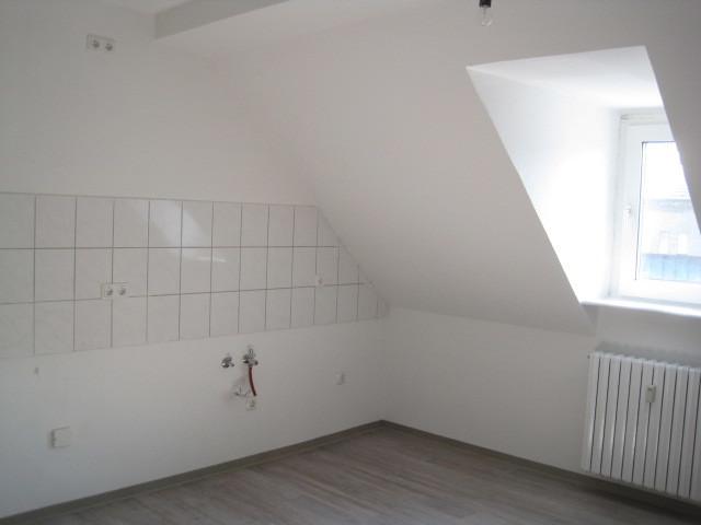 Dachgeschoßwohnung Hattingen - 2 Zimmer, 47 m&sup2;, 609&euro; | Angebot:23242773