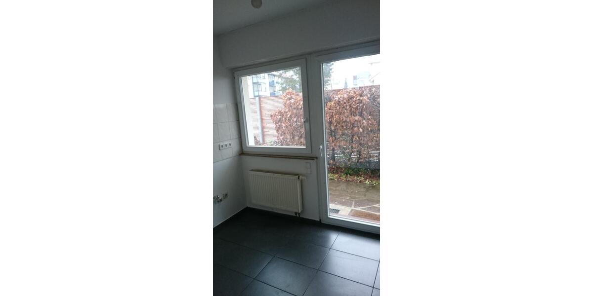 Erdgeschoßwohnung Wernau (Neckar) - 4 Zimmer, 94 m&sup2;, 1.200&euro; | Angebot:24418723