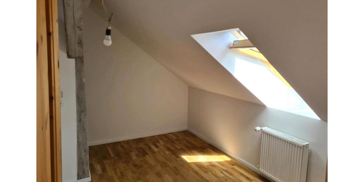 Dachgeschoßwohnung Kröslin - 3 Zimmer, 80 m&sup2;, 600&euro; | Angebot:25044720