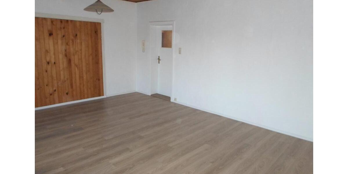 Erdgeschoßwohnung Doberlug-Kirchhain Kirchhain - 3 Zimmer, 95 m&sup2;, 520&euro; | Angebot:22970904