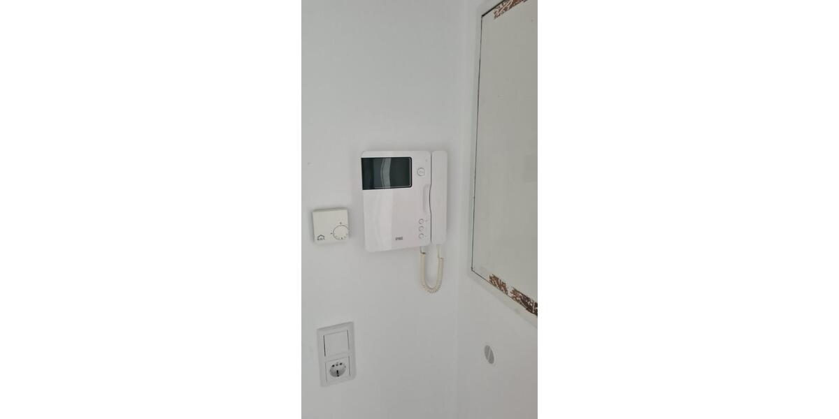 Etagenwohnung Leuna - 4 Zimmer, 106 m&sup2;, 800&euro; | Angebot:25959300