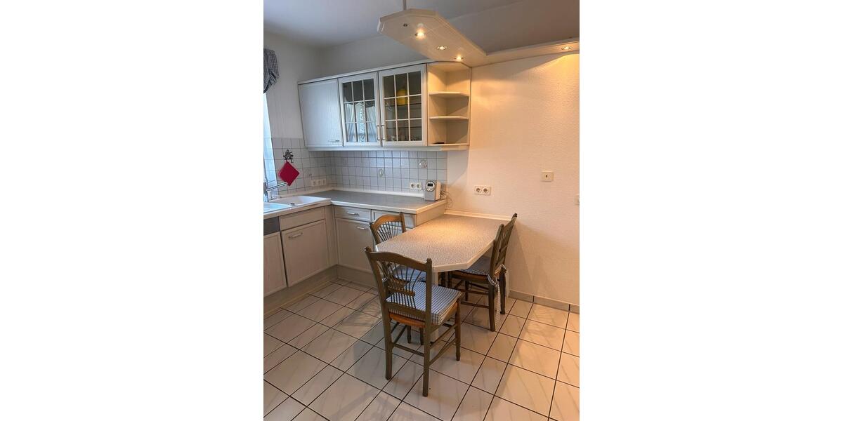 Einfamilienhaus Buxtehude - 2 Zimmer, 183 m&sup2;, 2.700&euro; | Angebot:26091803