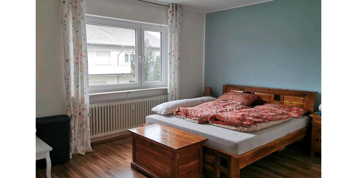 Etagenwohnung Großkrotzenburg - 5 Zimmer, 117 m&sup2;, 930&euro; | Angebot:26634059