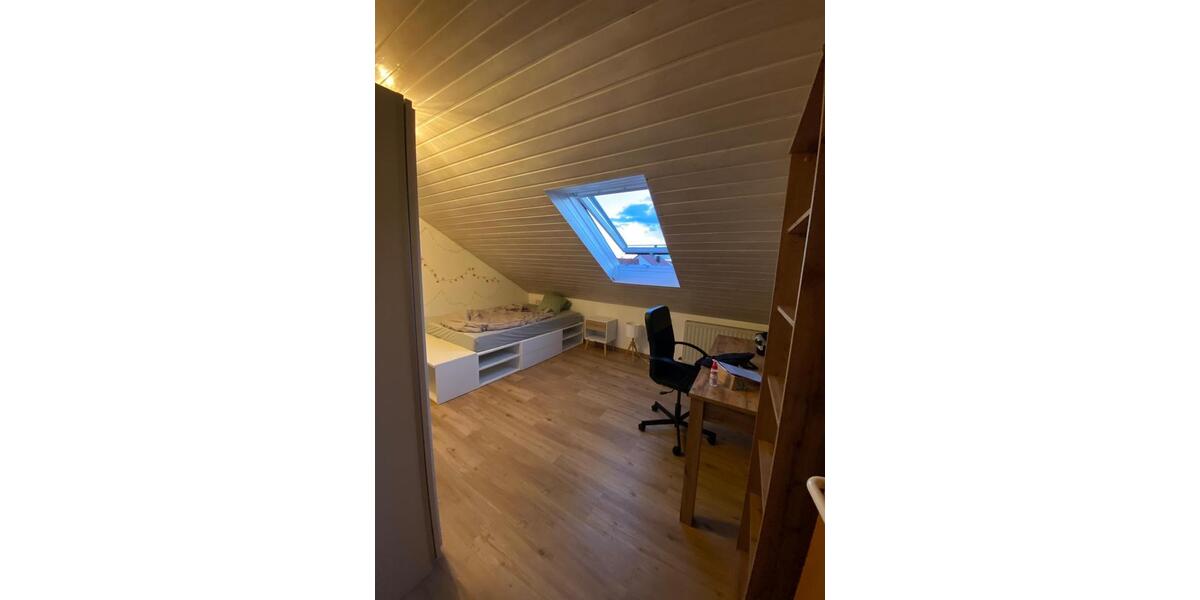 Wohnen auf Zeit Ludwigsburg Oßweil - 3 Zimmer, 18 m&sup2;, 550&euro; | Angebot:26190882
