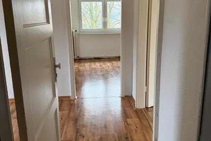 Wohnung Itzehoe - 4 Zimmer, 70 m&sup2;, 650&euro; | Angebot:25106042