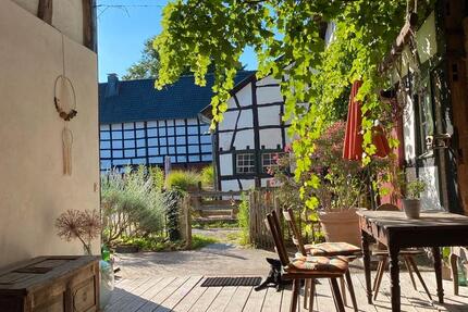 WG-Zimmer in Haus auf idyllischem Fachwerkhof 4 zimmer