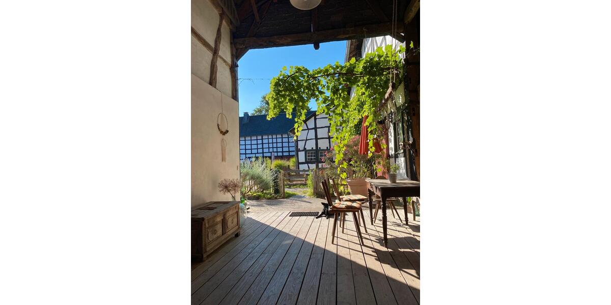 WG-Zimmer in Haus auf idyllischem Fachwerkhof 4 zimmer