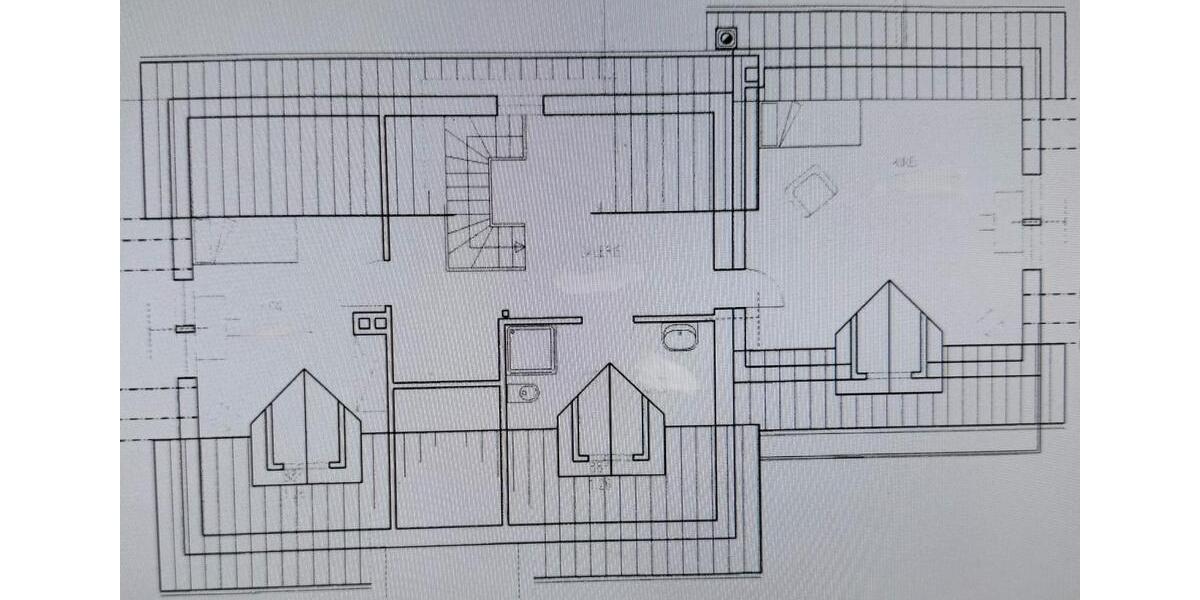 Etagenwohnung Niederaula - 6 Zimmer, 168 m&sup2;, 1.150&euro; | Angebot:24774661