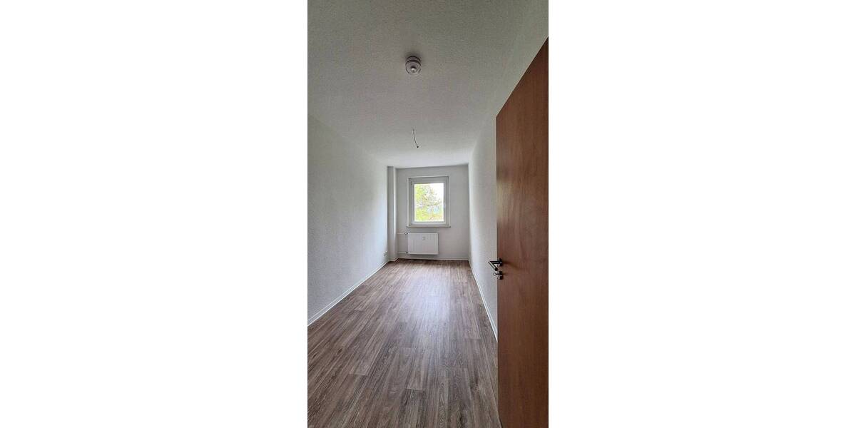 Etagenwohnung Löbau Altlöbau - 4 Zimmer, 70 m&sup2;, 398&euro; | Angebot:25696508