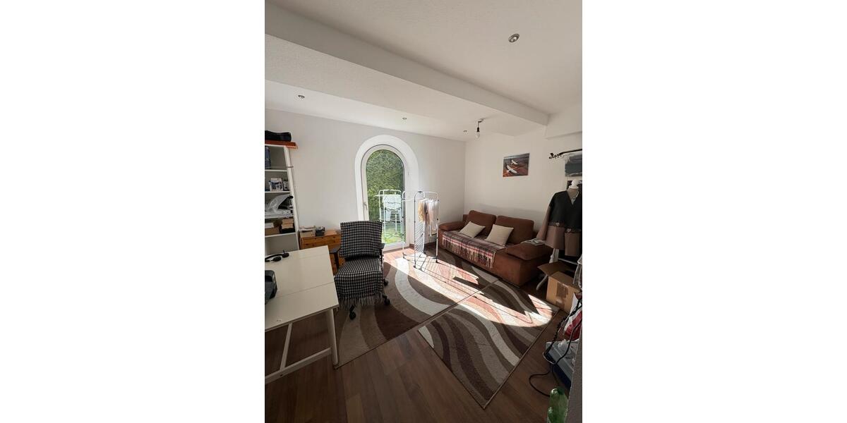 Etagenwohnung Remscheid - 3 Zimmer, 80 m&sup2;, 650&euro; | Angebot:26518342