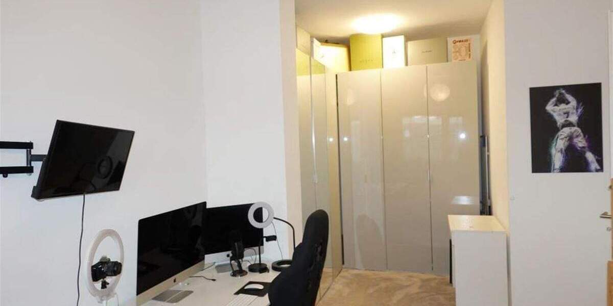 Besondere Immobilie - 3 Zimmer mit Sonnenterrasse, Balkon, Fernblick, EBK, Fußbodenheizung, 2 Bäder 3 zimmer