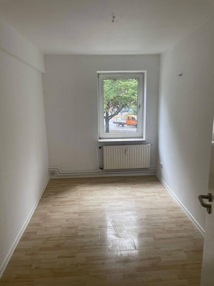 Teilrenovierte 3,5 Zimmerwohnung in Barmbek