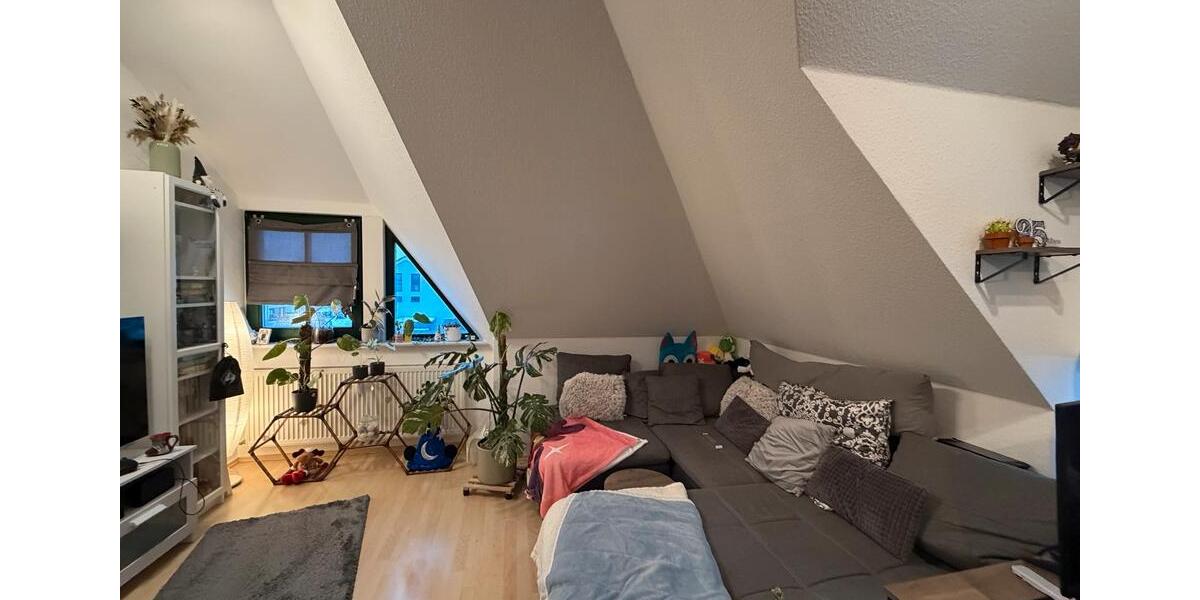 Dachgeschoßwohnung Bielefeld Schildesche - 2 Zimmer, 45 m&sup2;, 550&euro; | Angebot:26048112