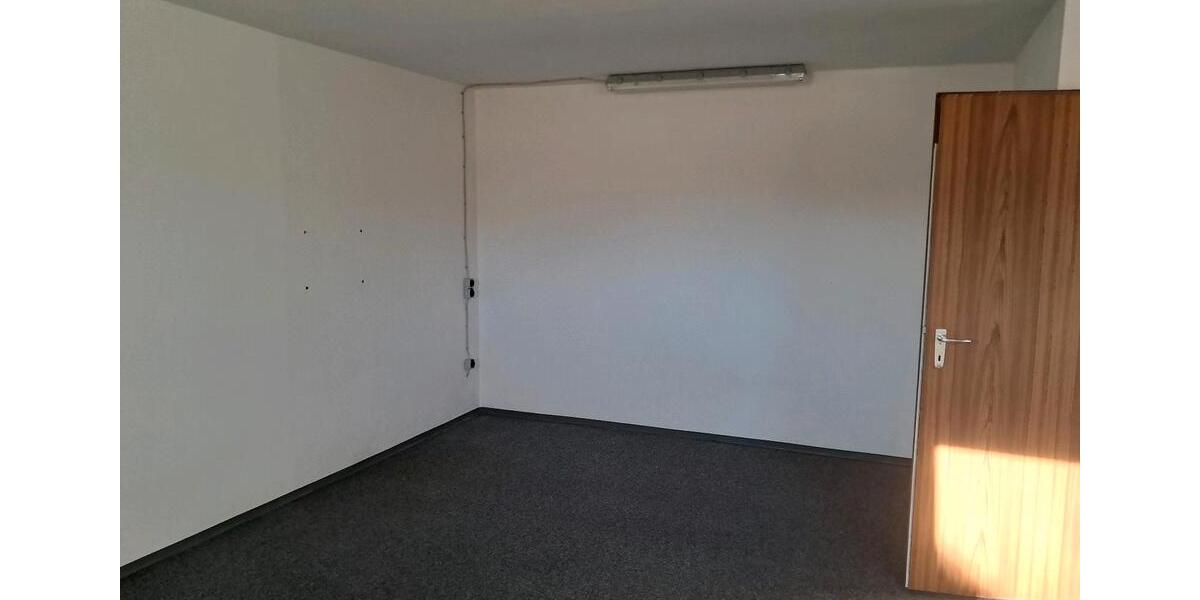 Doppelhaushälfte Vachendorf - 5 Zimmer, 175 m&sup2;, 1.750&euro; | Angebot:24844310