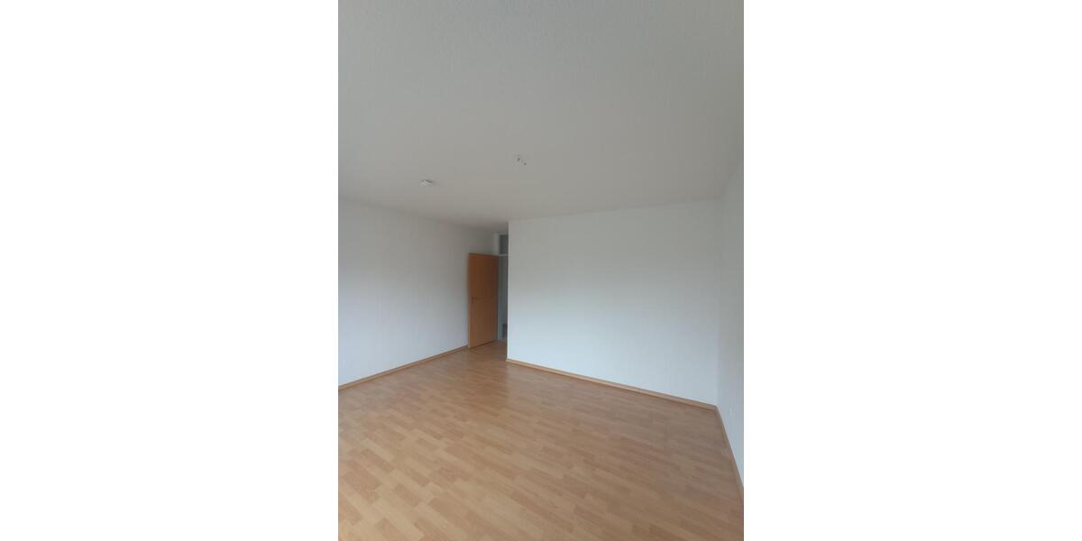 Etagenwohnung Lingen (Ems) Damaschke - 3 Zimmer, 101 m&sup2;, 800&euro; | Angebot:24979485